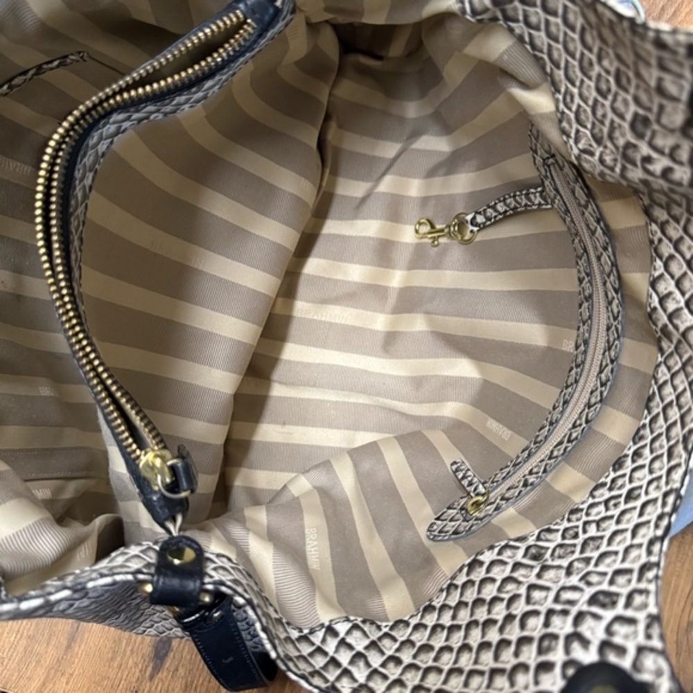 Brahmin Elisa Snake Lizard Print Black White Gold Lock Tassel Hobo Shoulder Bag - Picture 9 of 10